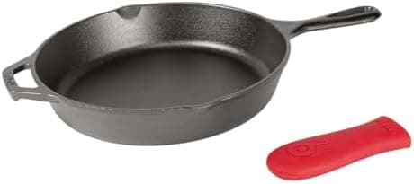 Lodge cast iron skillet (10.25")